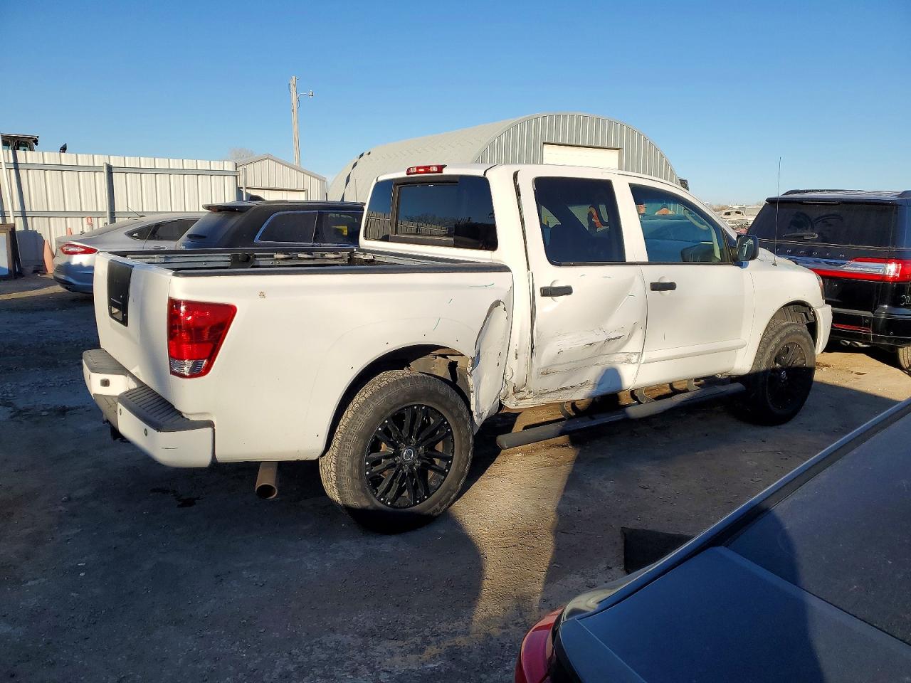 2008 NISSAN TITAN XE photo 3