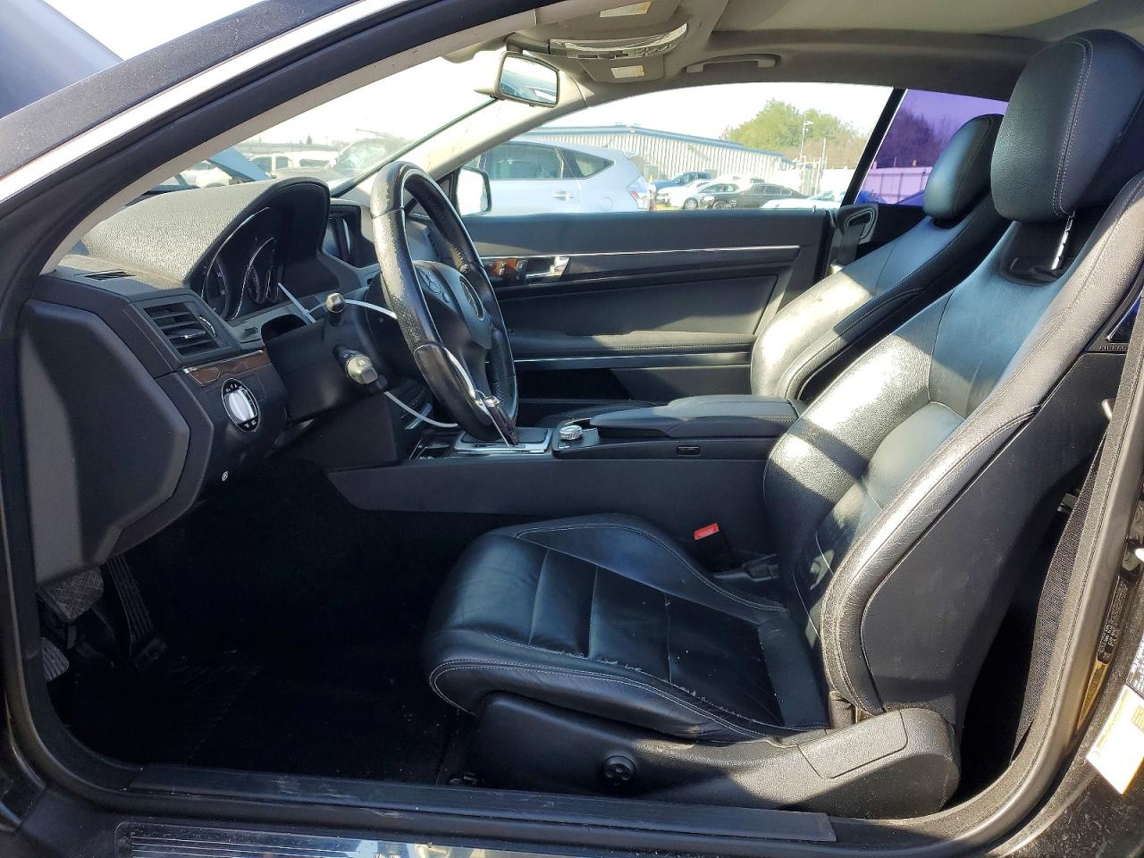 2010 MERCEDES-BENZ E 350 photo 13