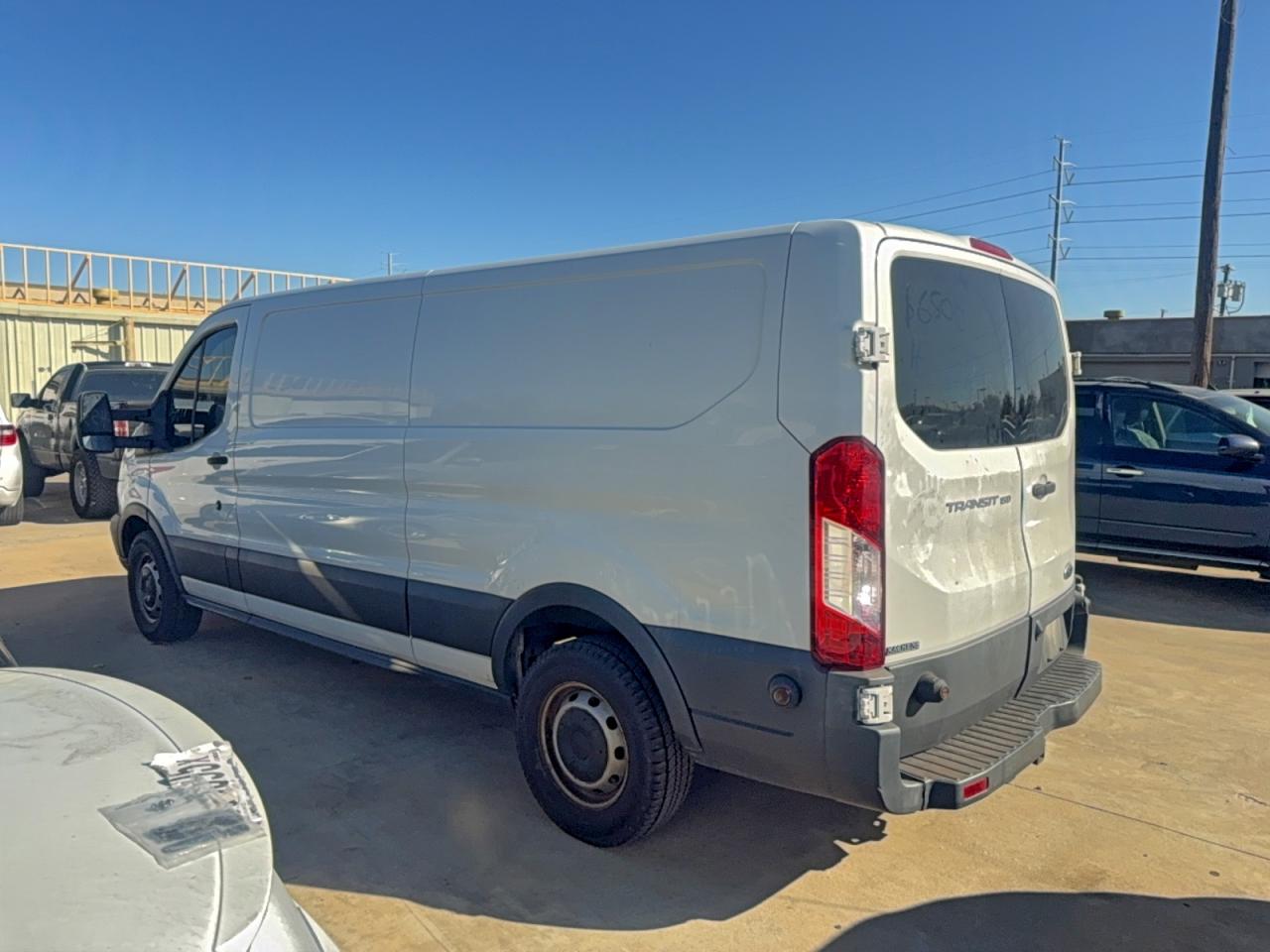 2017 FORD TRANSIT T-150 photo 3