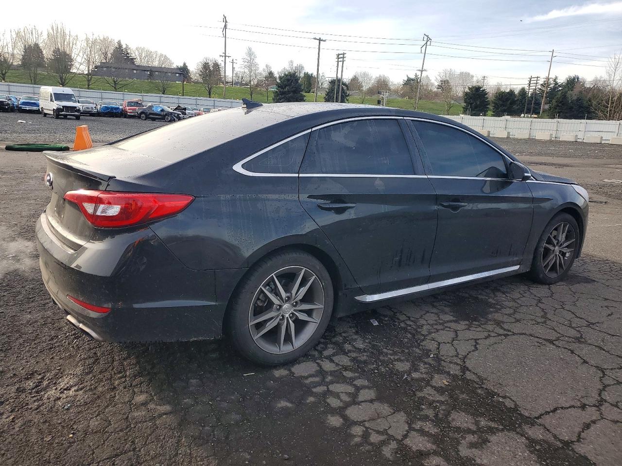 2017 HYUNDAI SONATA SPORT photo 3