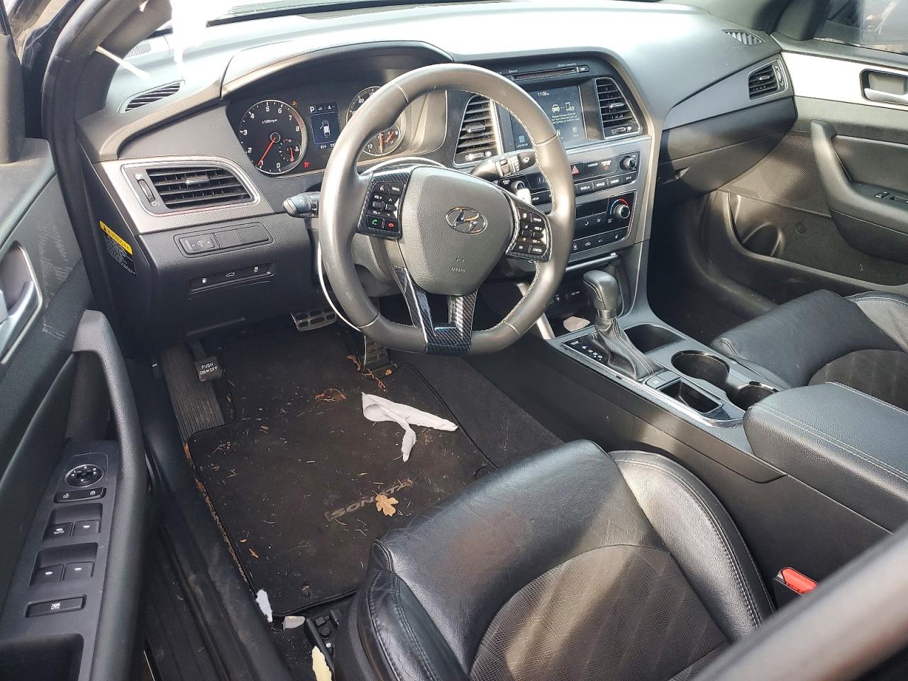 2017 HYUNDAI SONATA SPORT photo 8