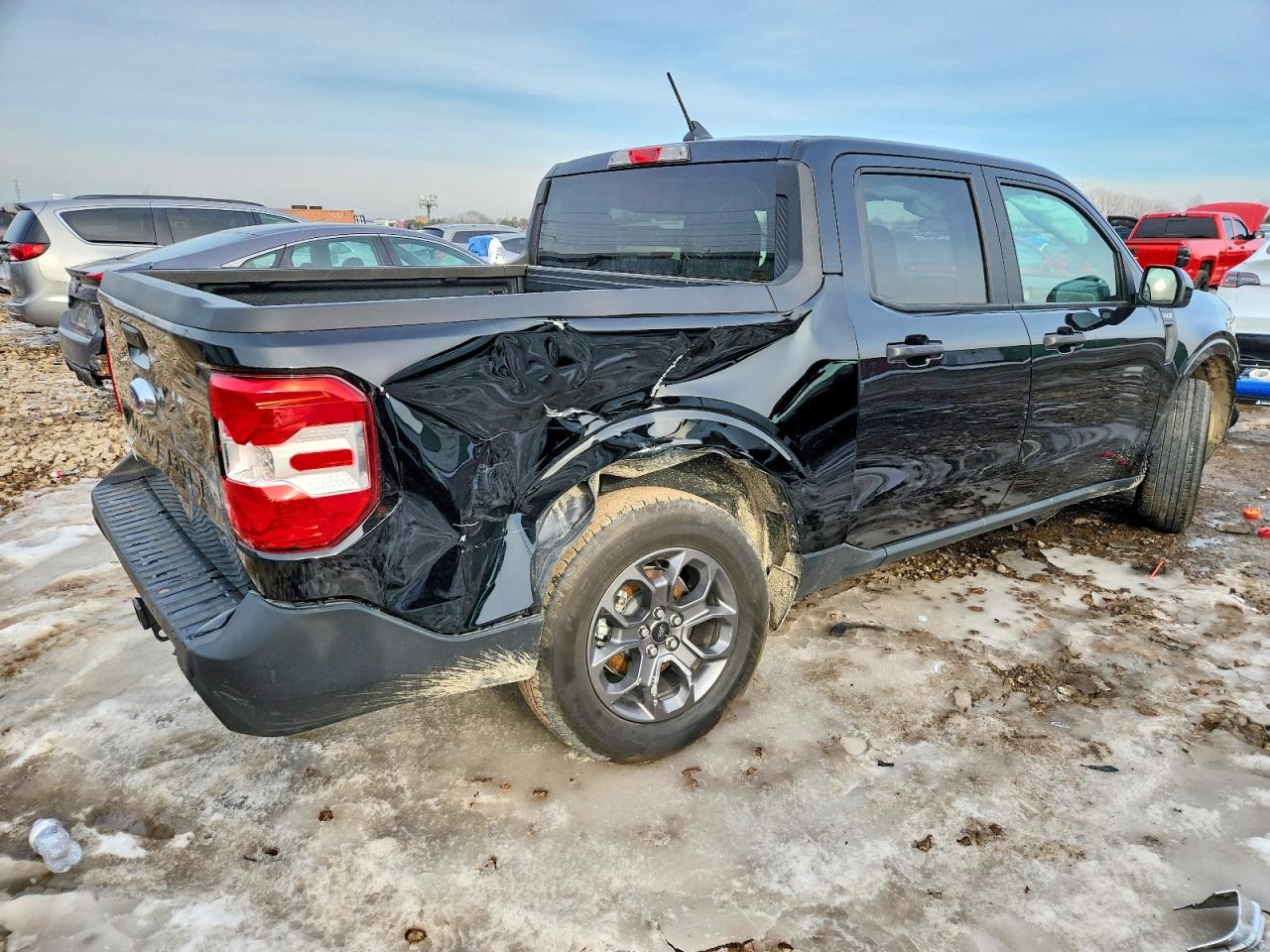 2024 FORD MAVERICK XLT photo 3