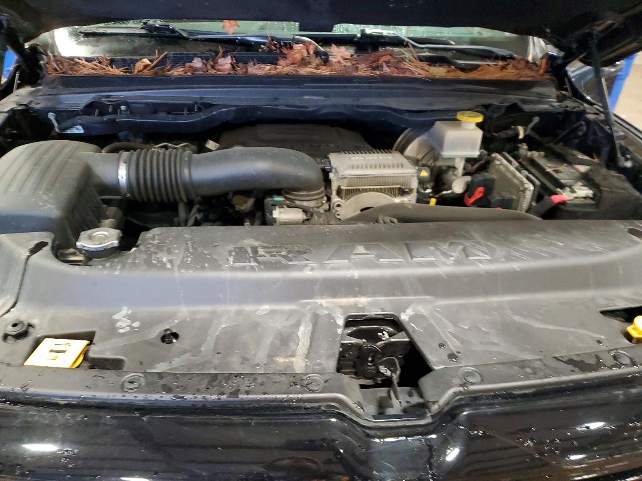 2021 RAM 1500 LARAMIE photo 11