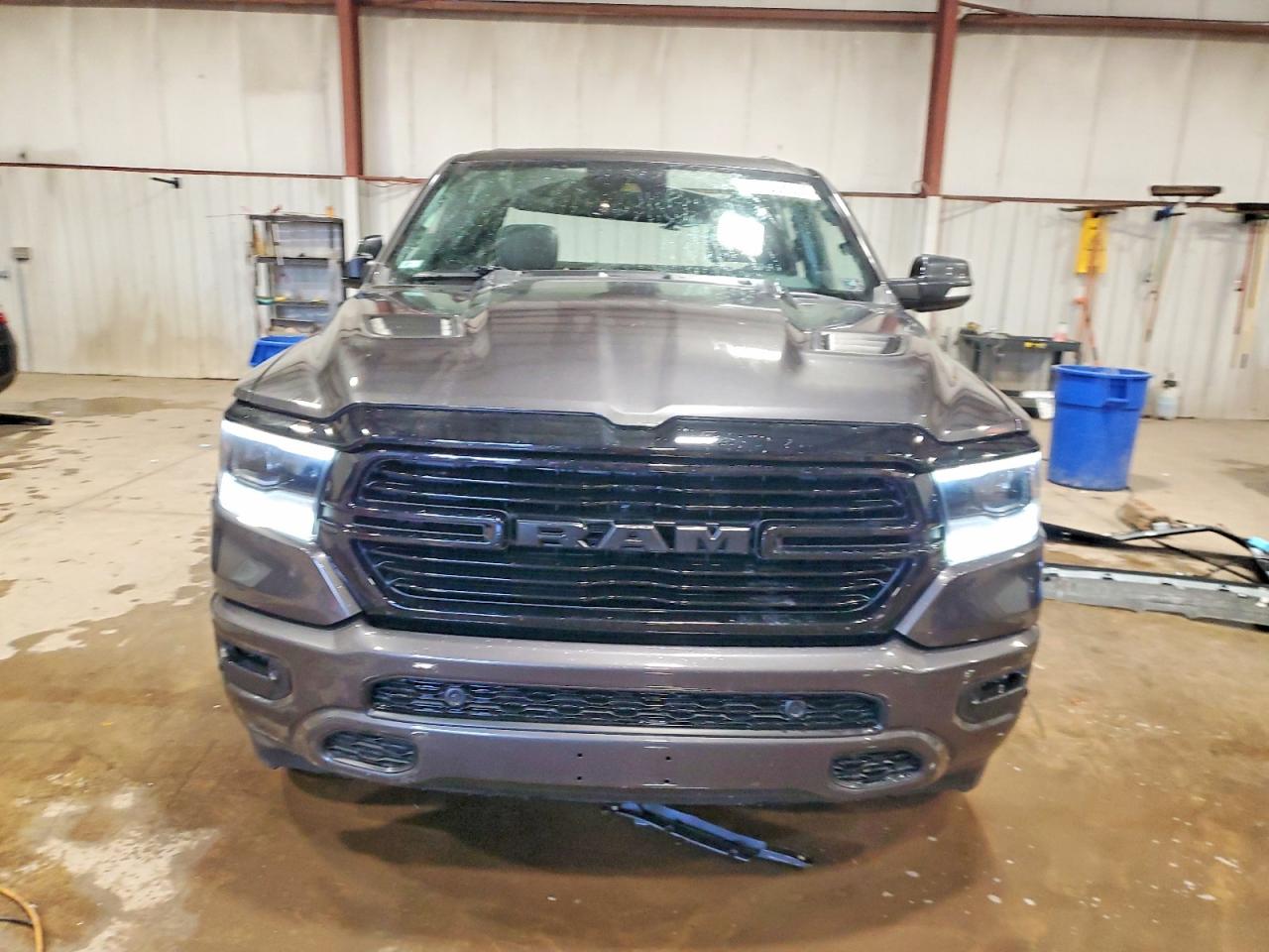 2021 RAM 1500 LARAMIE photo 5