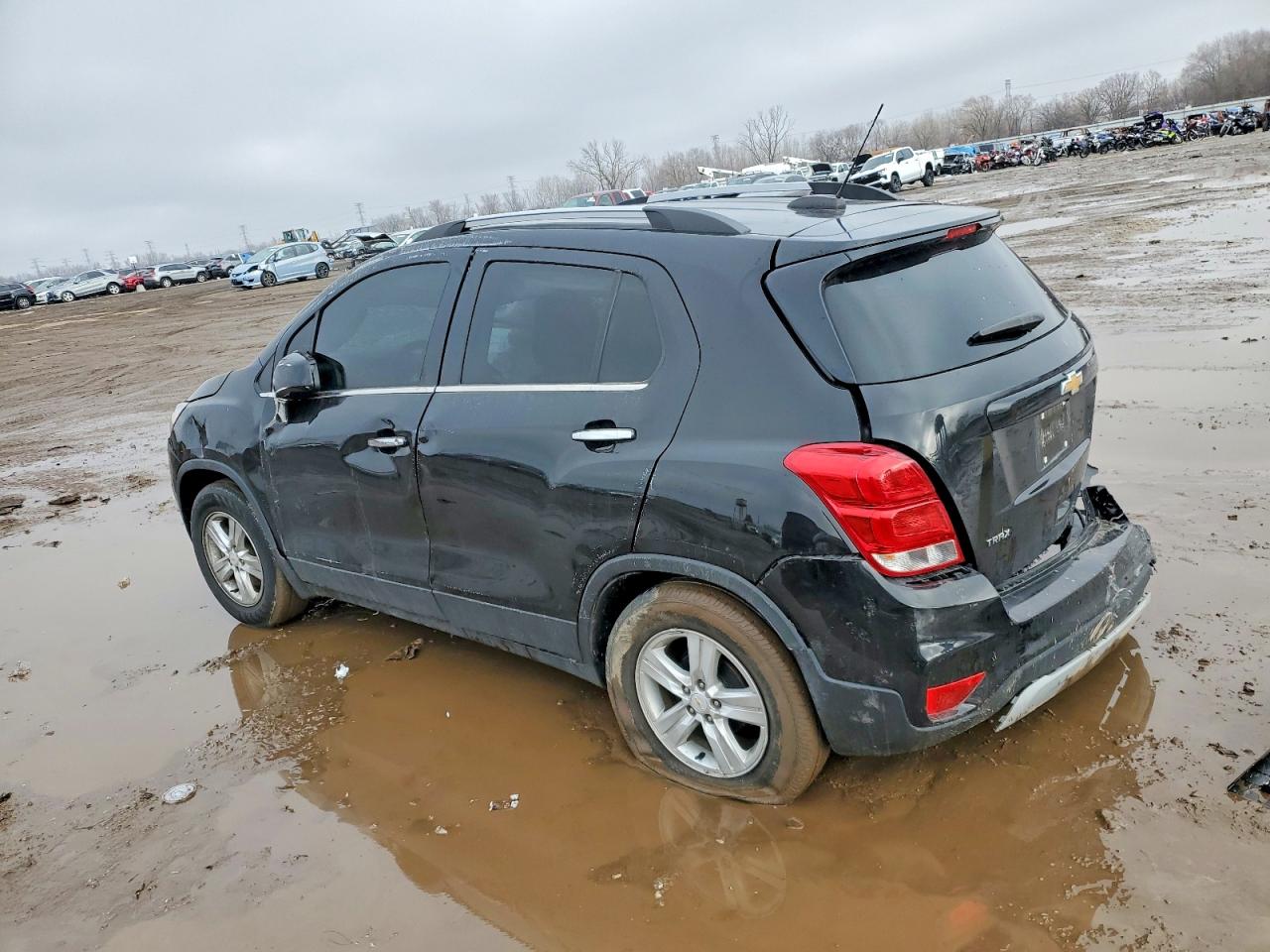 2019 CHEVROLET TRAX 1LT photo 3