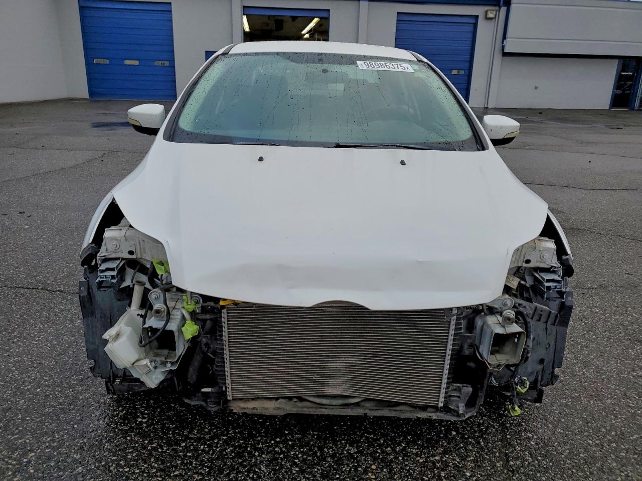 2013 FORD FOCUS SE photo 5