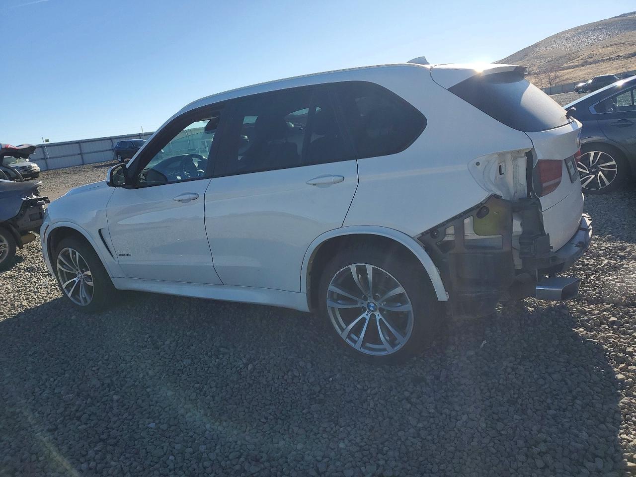 2017 BMW X5 XDRIVE35I photo 2