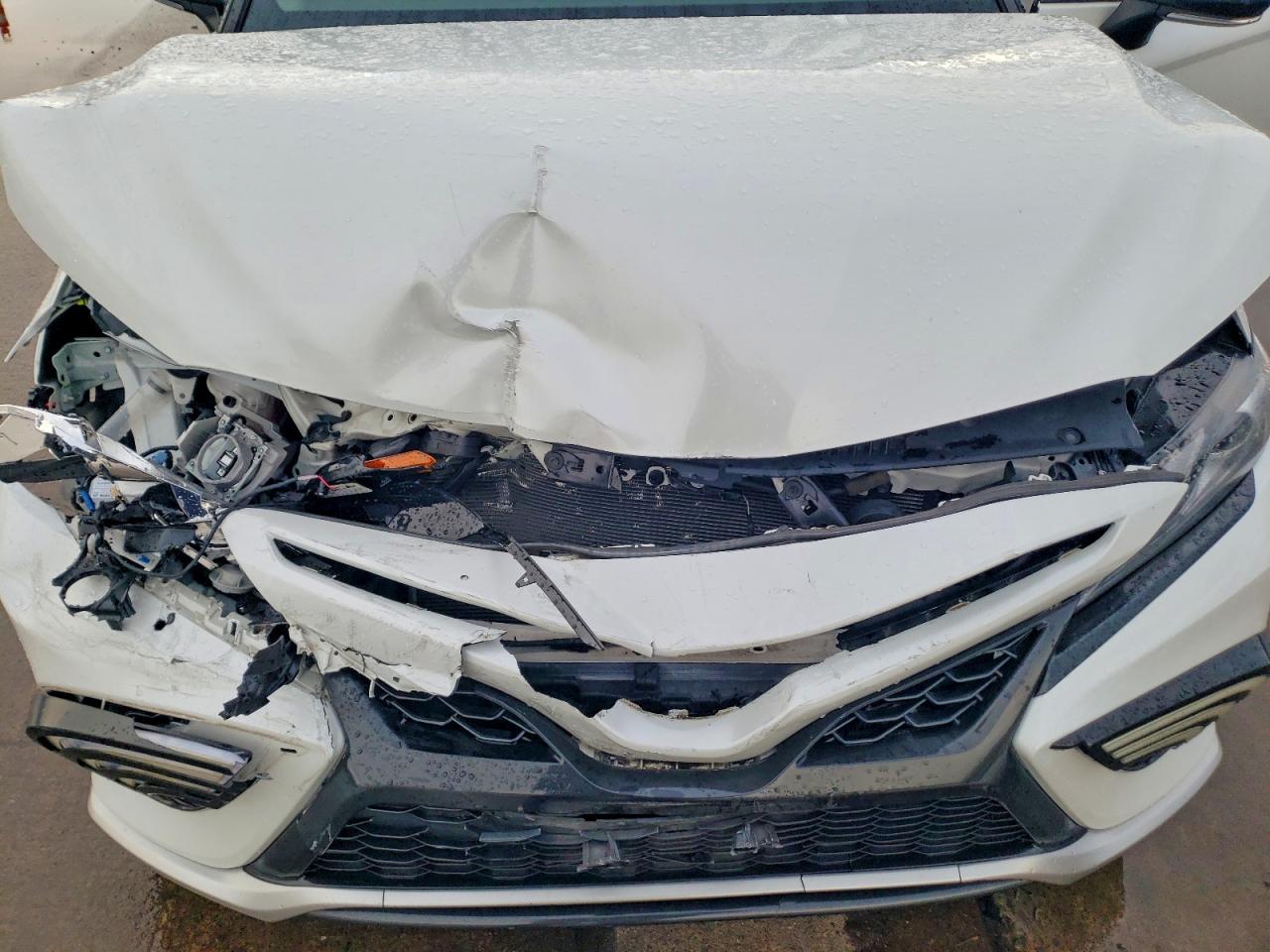 2021 TOYOTA CAMRY XSE photo 11