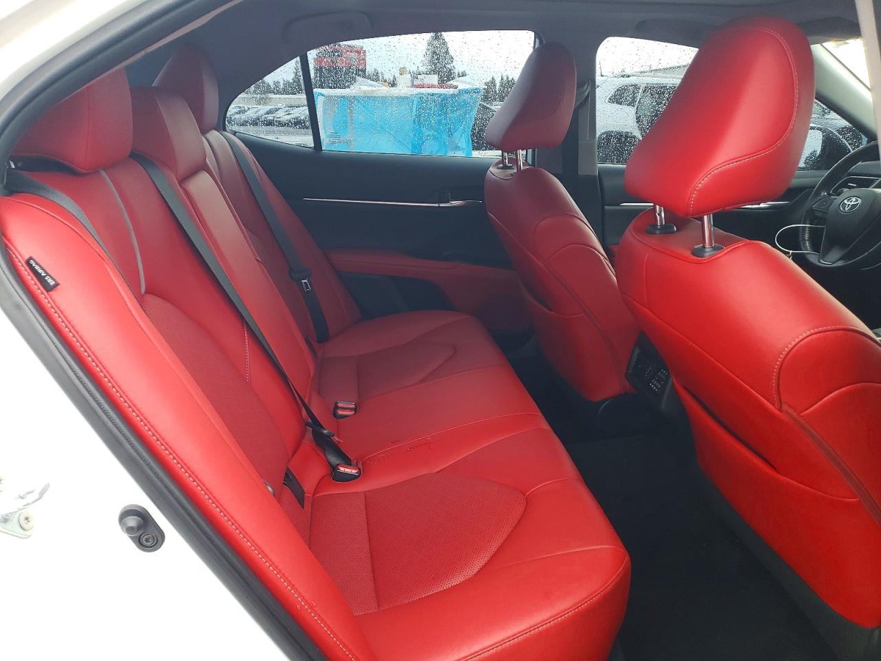 2021 TOYOTA CAMRY XSE photo 10