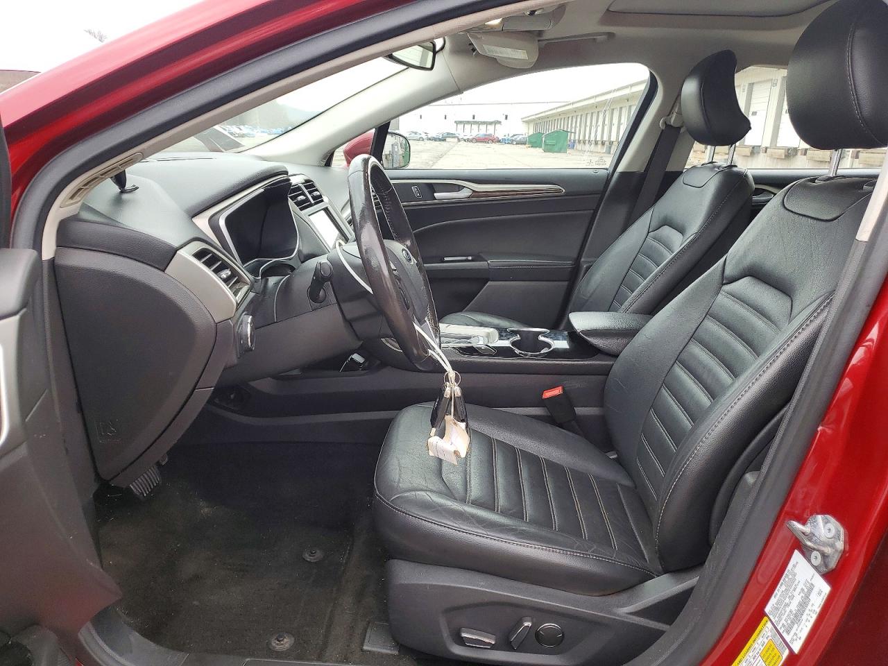 2016 FORD FUSION SE photo 13