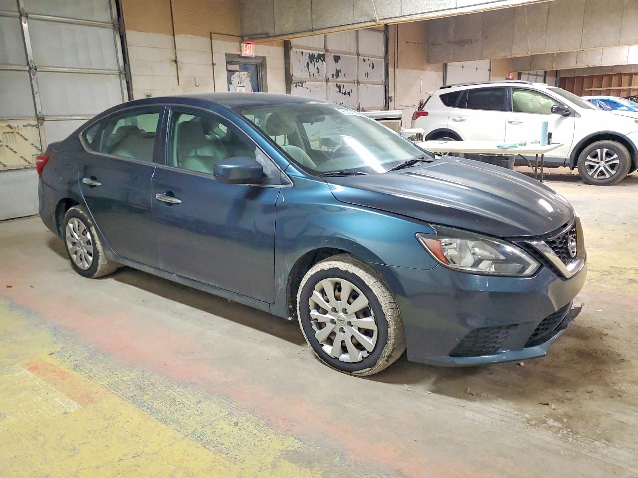 2017 NISSAN SENTRA S photo 4