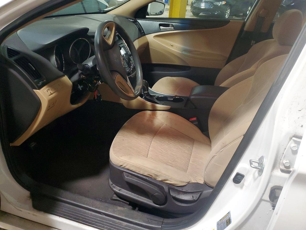 2013 HYUNDAI SONATA GLS photo 7