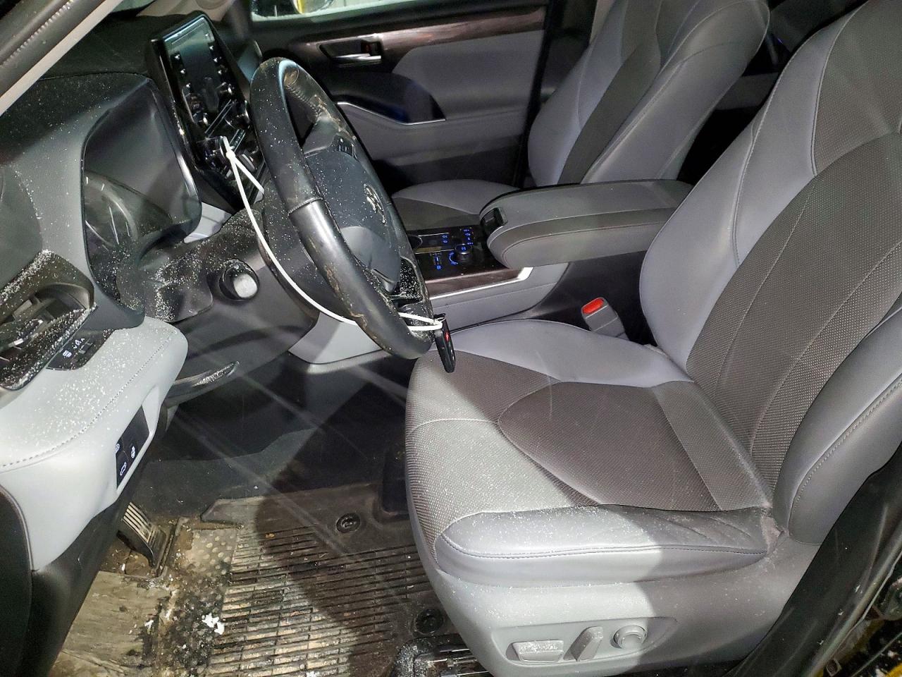 2020 TOYOTA HIGHLANDER LIMITED photo 13