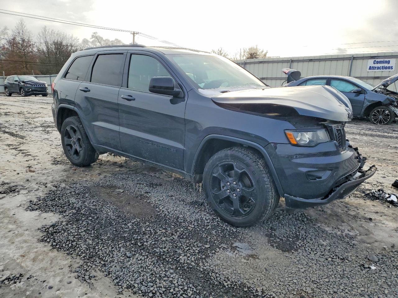 2018 JEEP GRAND CHEROKEE LAREDO photo 4
