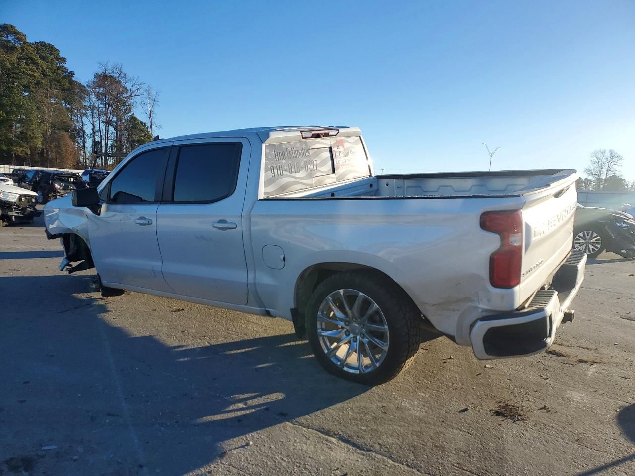 2020 CHEVROLET SILVERADO K1500 RST photo 2