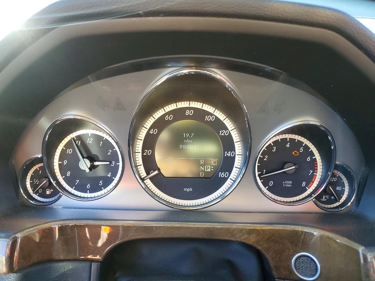 2010 MERCEDES-BENZ E 350 photo 17