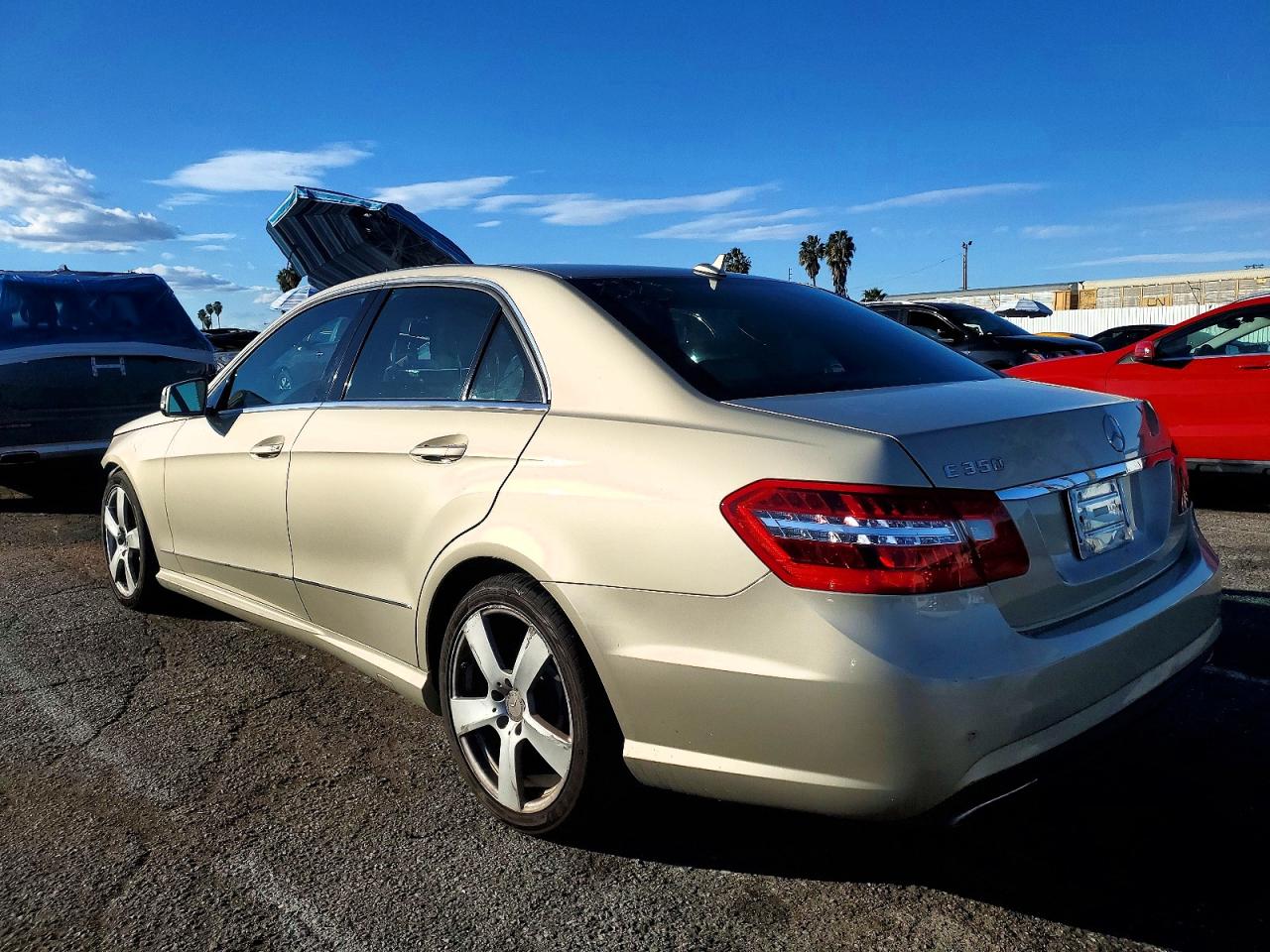 2010 MERCEDES-BENZ E 350 photo 3