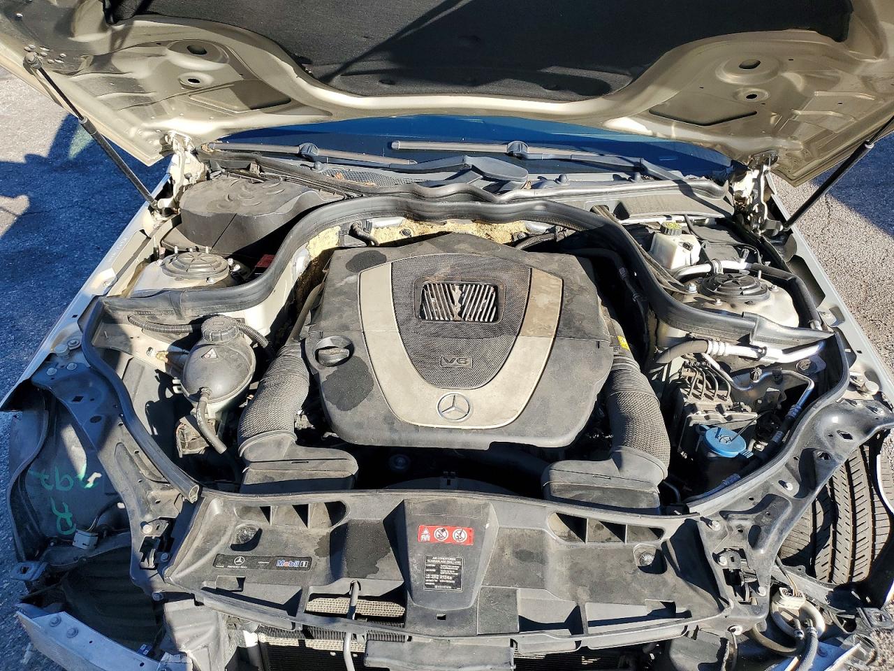 2010 MERCEDES-BENZ E 350 photo 21