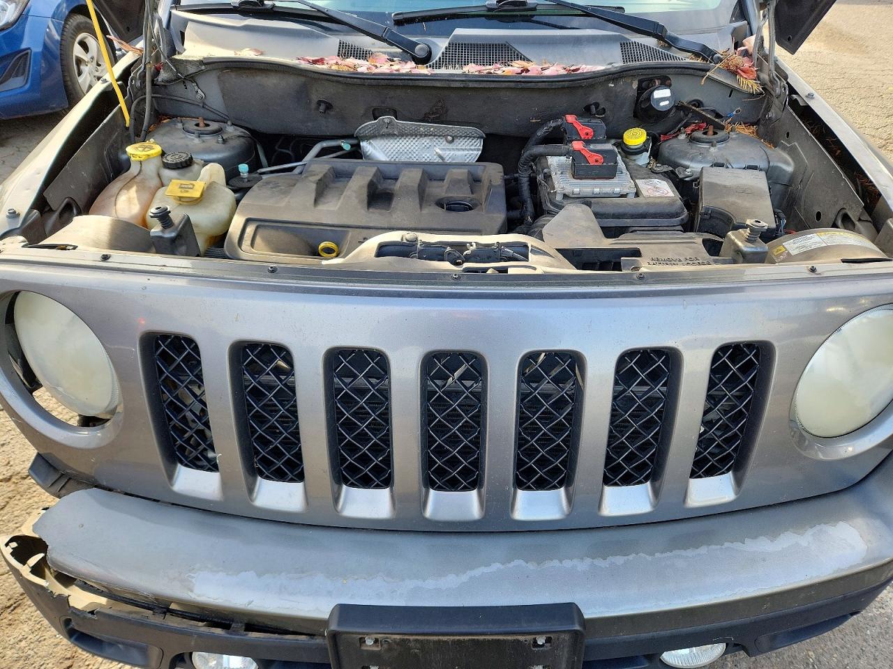 2012 JEEP PATRIOT SPORT photo 11