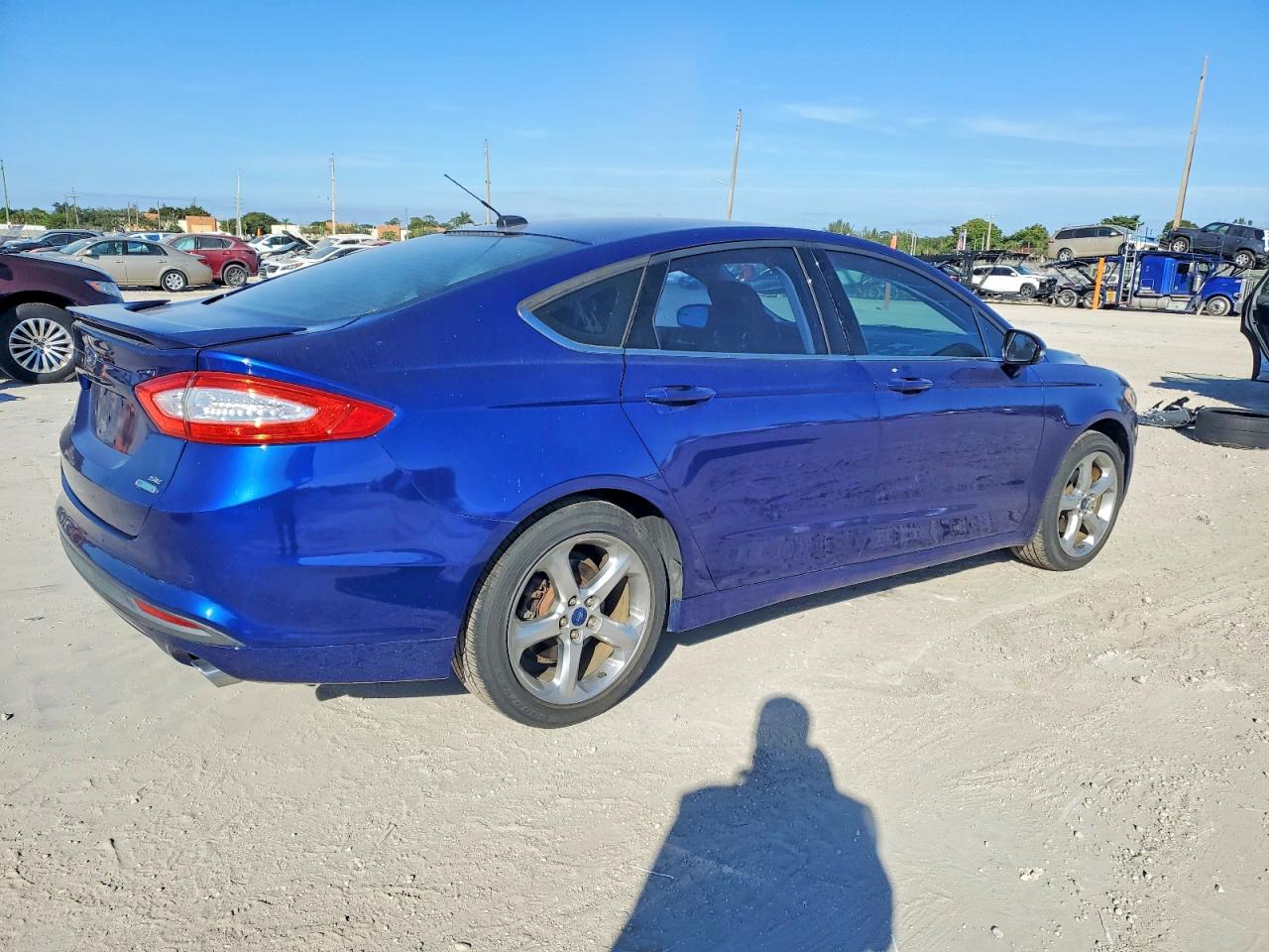 2013 FORD FUSION SE photo 5