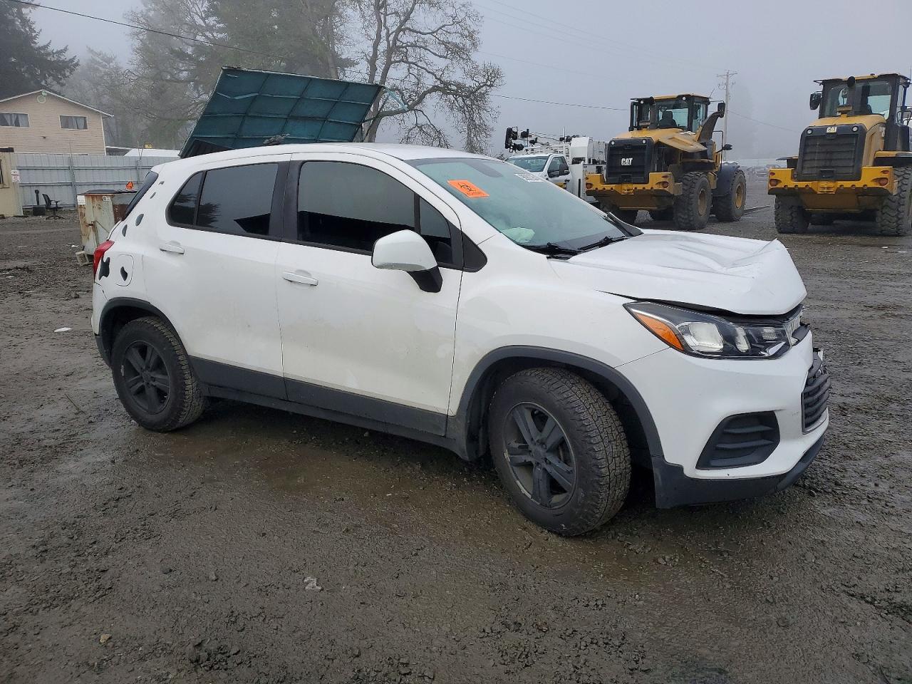 2019 CHEVROLET TRAX LS photo 4