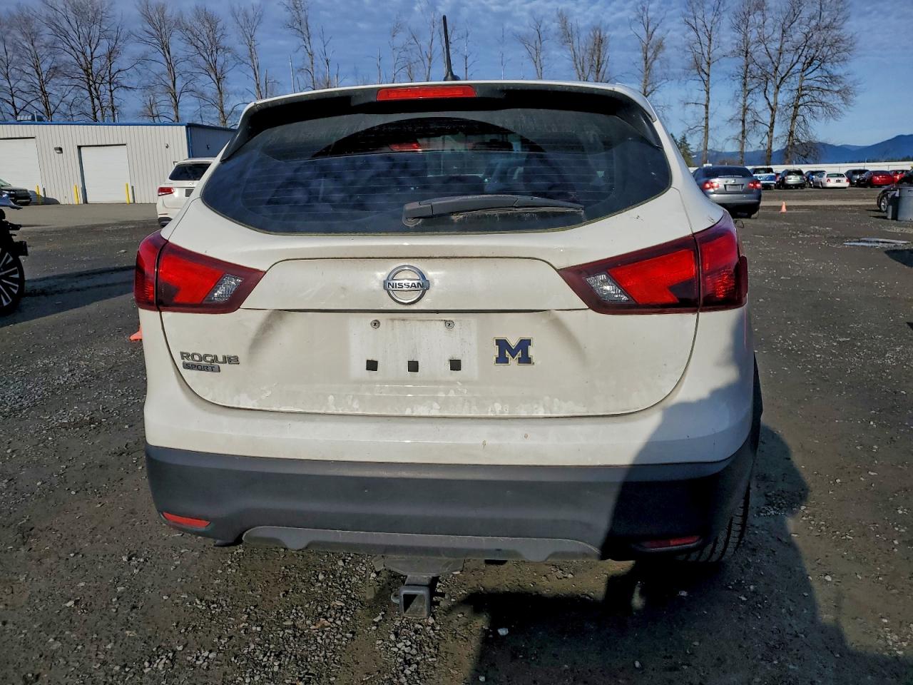2018 NISSAN ROGUE SPORT S photo 6