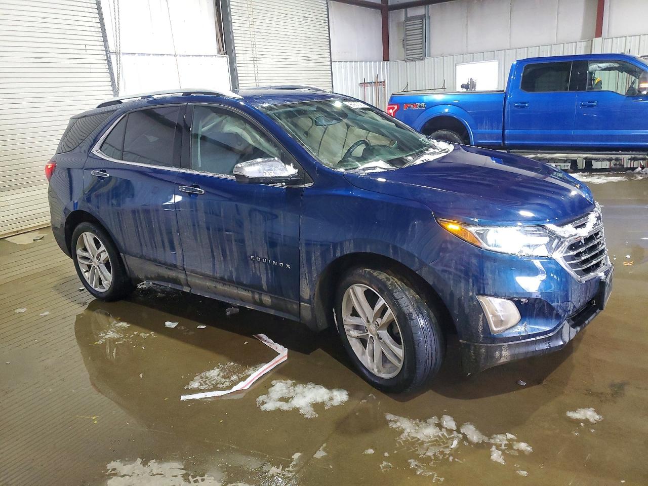 2020 CHEVROLET EQUINOX PREMIER photo 4