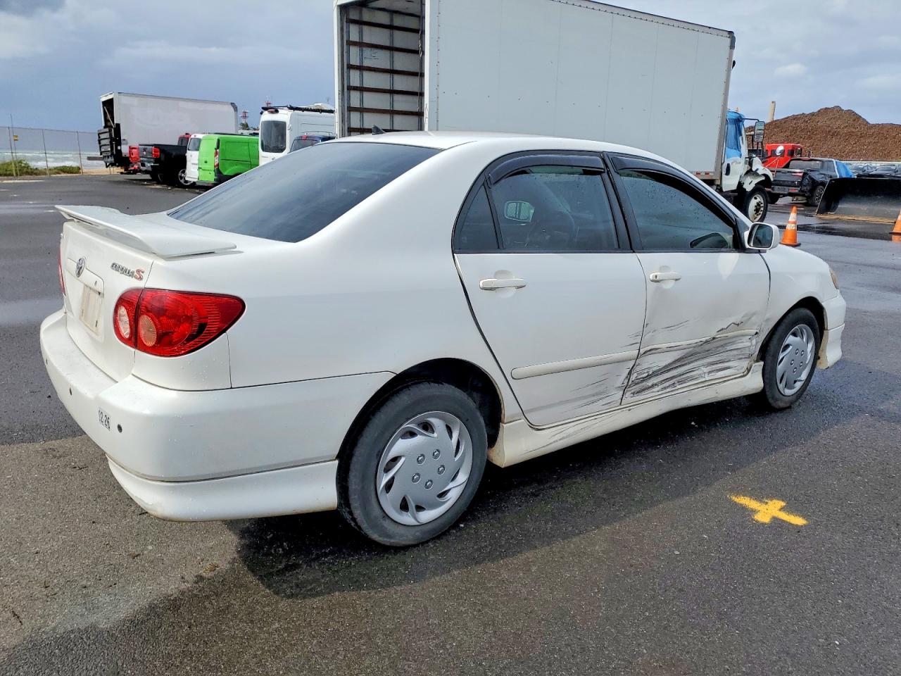 2005 TOYOTA COROLLA CE photo 3
