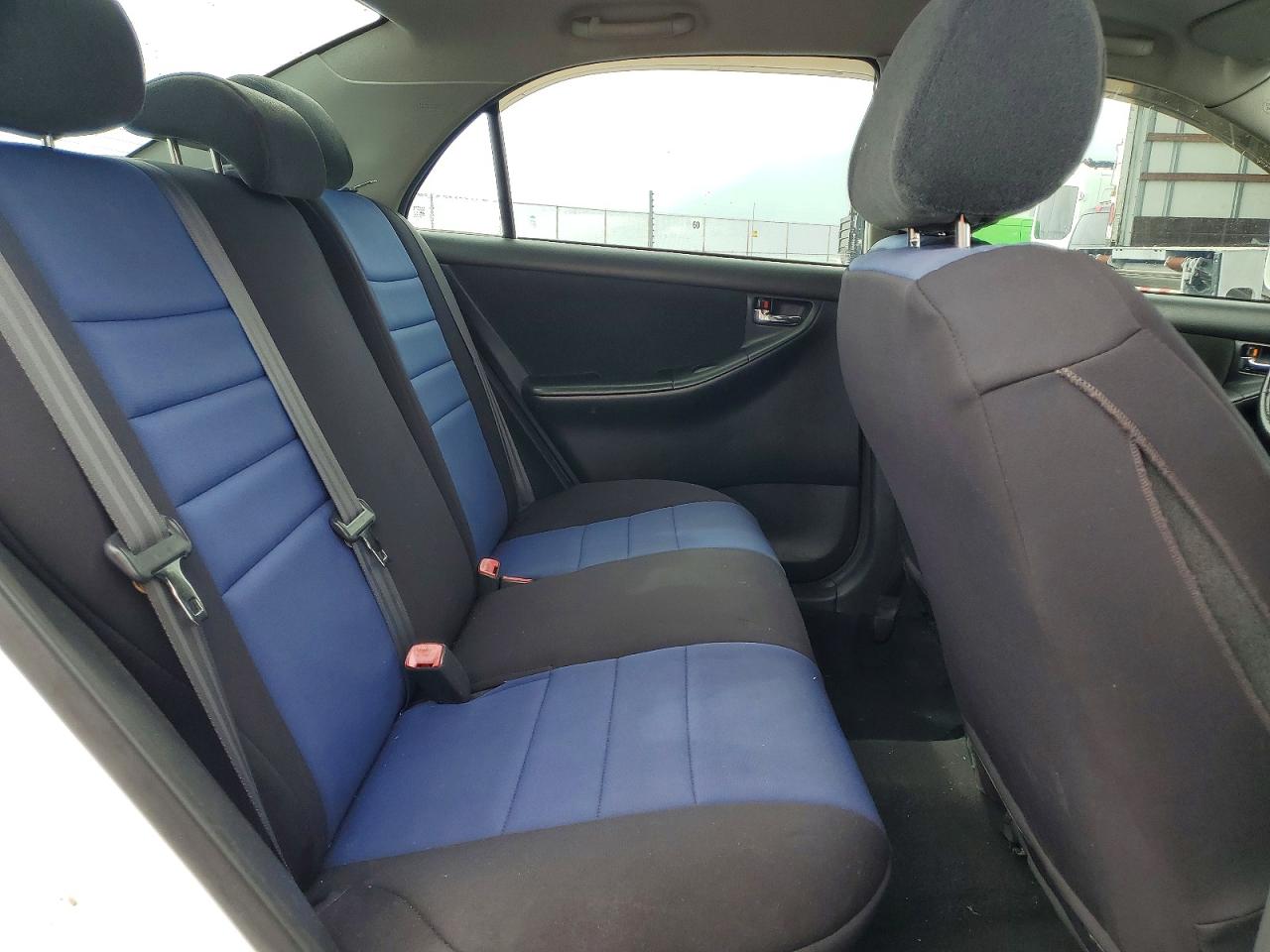 2005 TOYOTA COROLLA CE photo 10