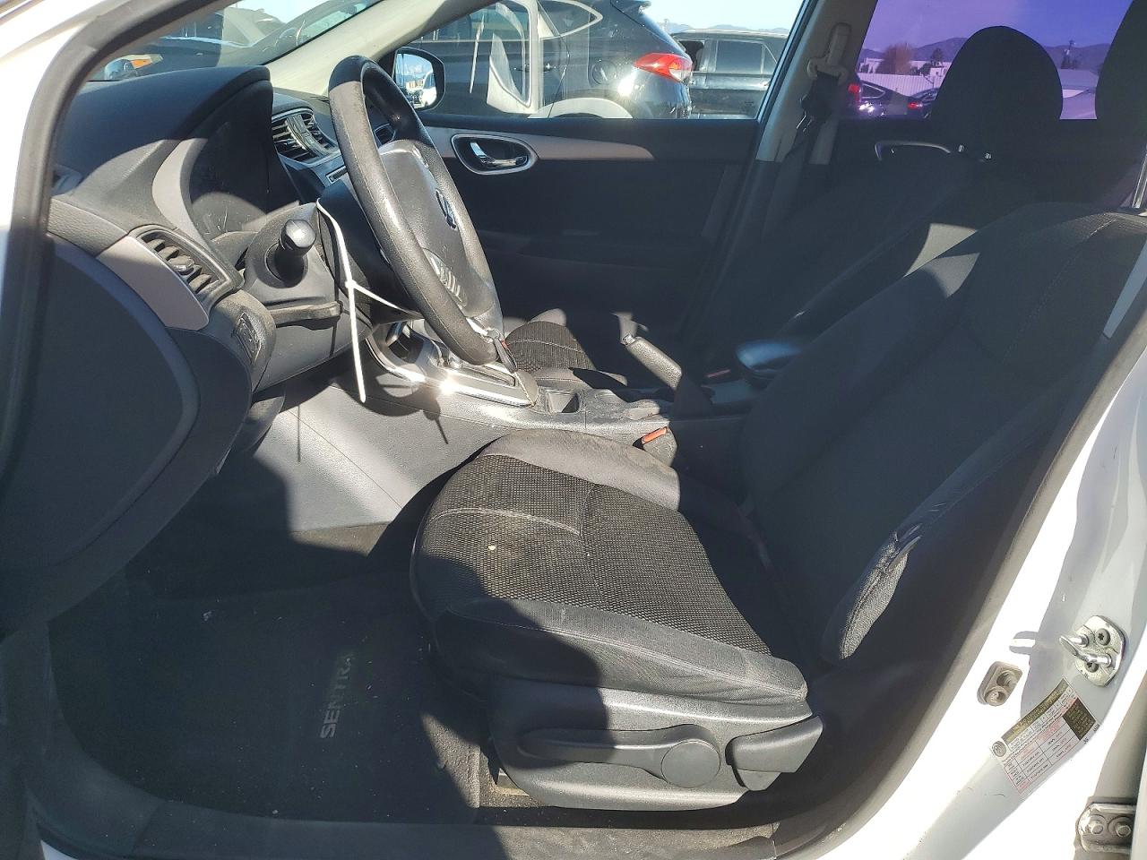 2015 NISSAN SENTRA S photo 7