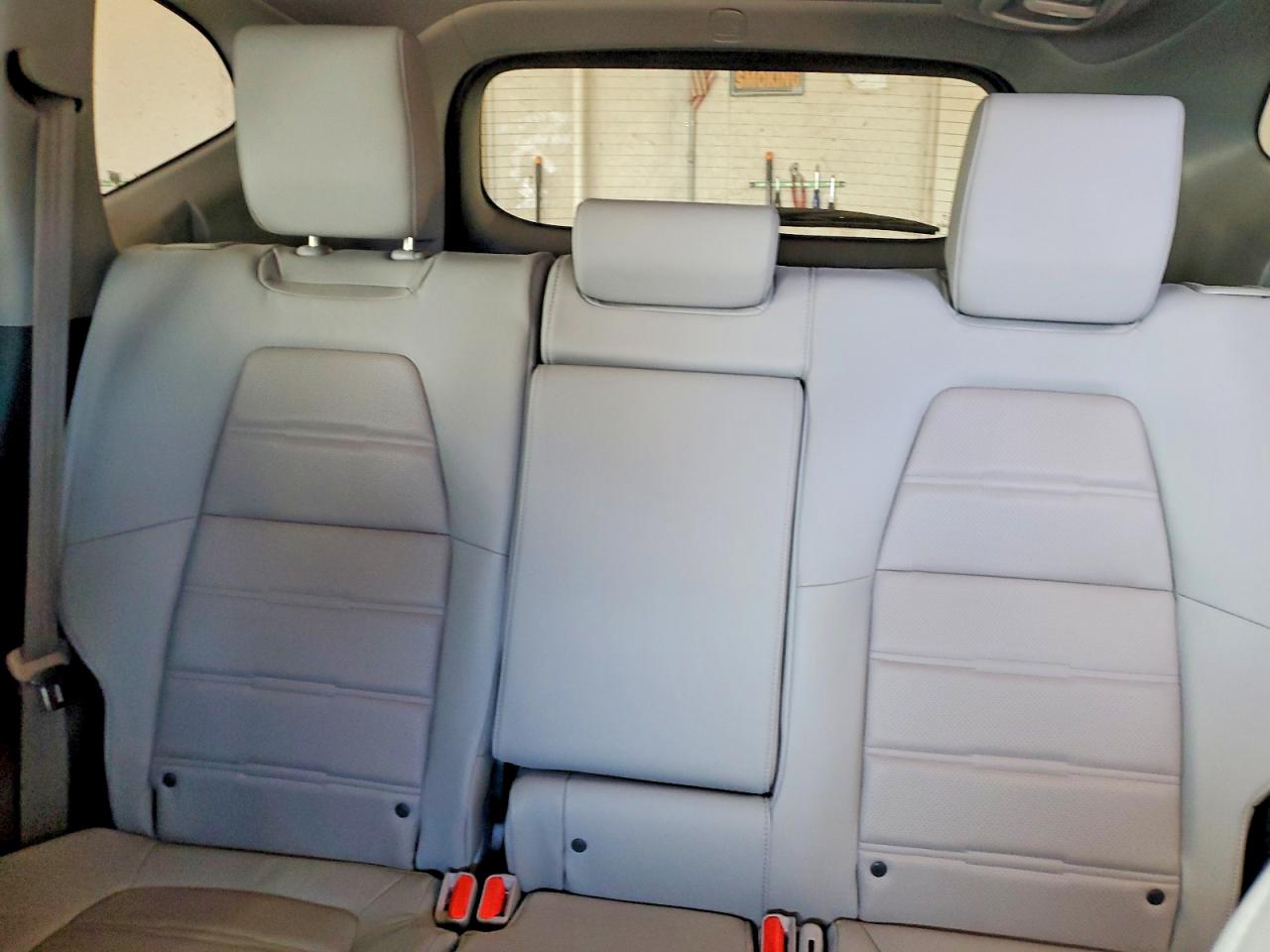 2018 HONDA CR-V TOURING photo 10