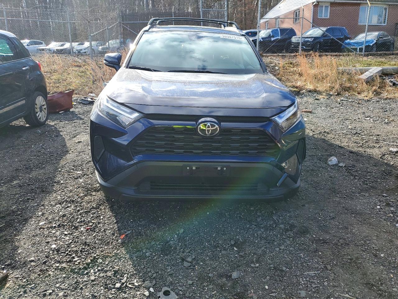 2025 TOYOTA RAV4 XLE photo 9