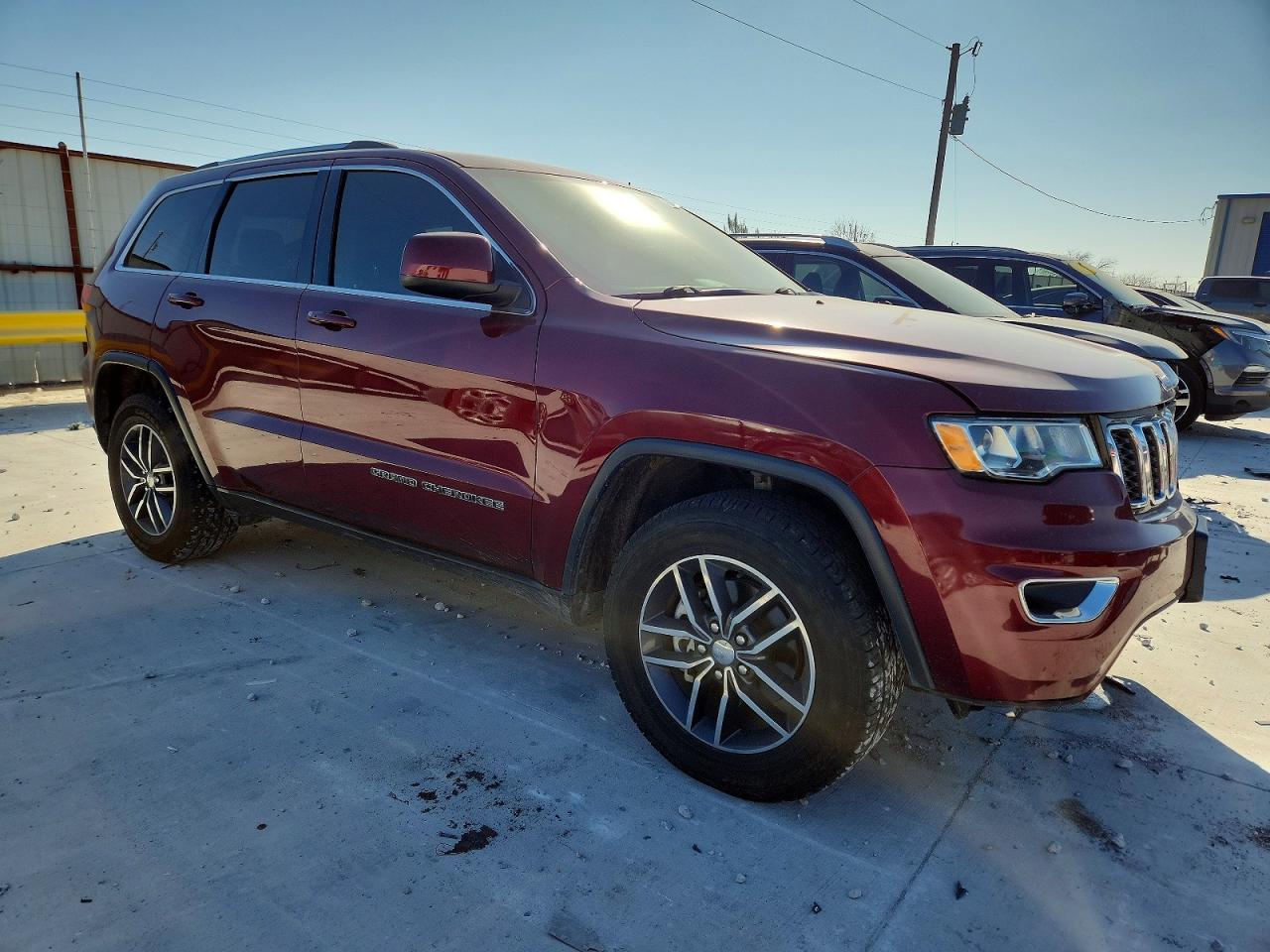 2018 JEEP GRAND CHEROKEE LAREDO photo 4