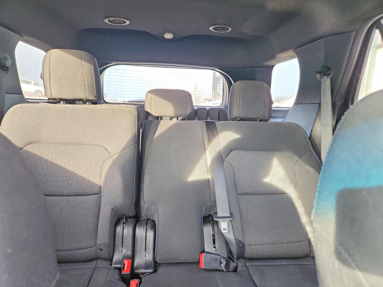 2018 FORD EXPLORER XLT photo 19