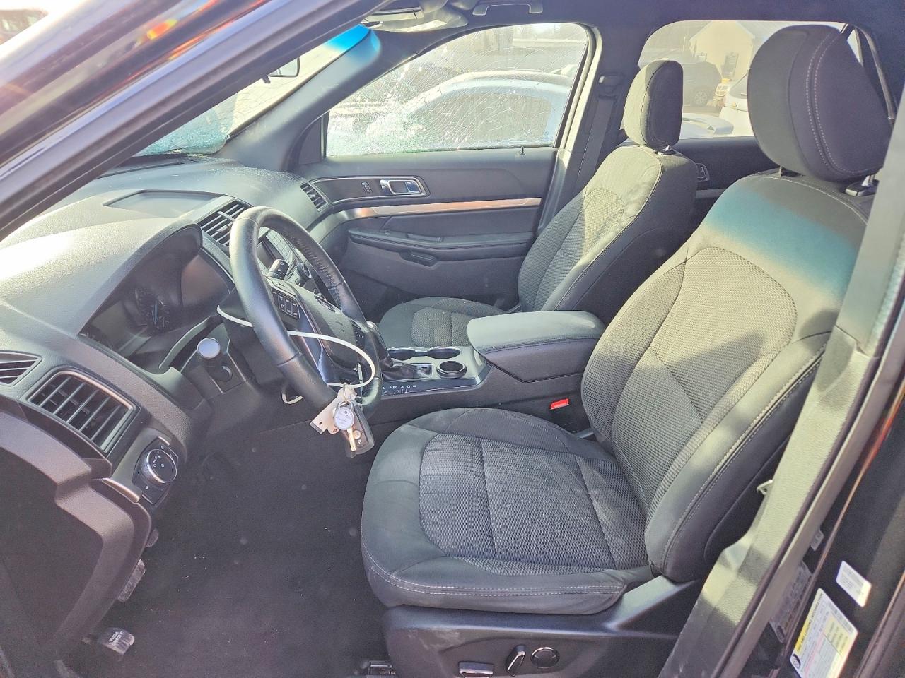 2018 FORD EXPLORER XLT photo 13