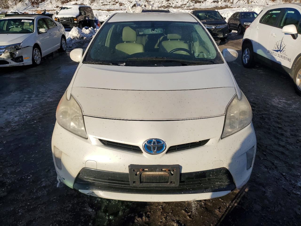 2013 TOYOTA PRIUS photo 5