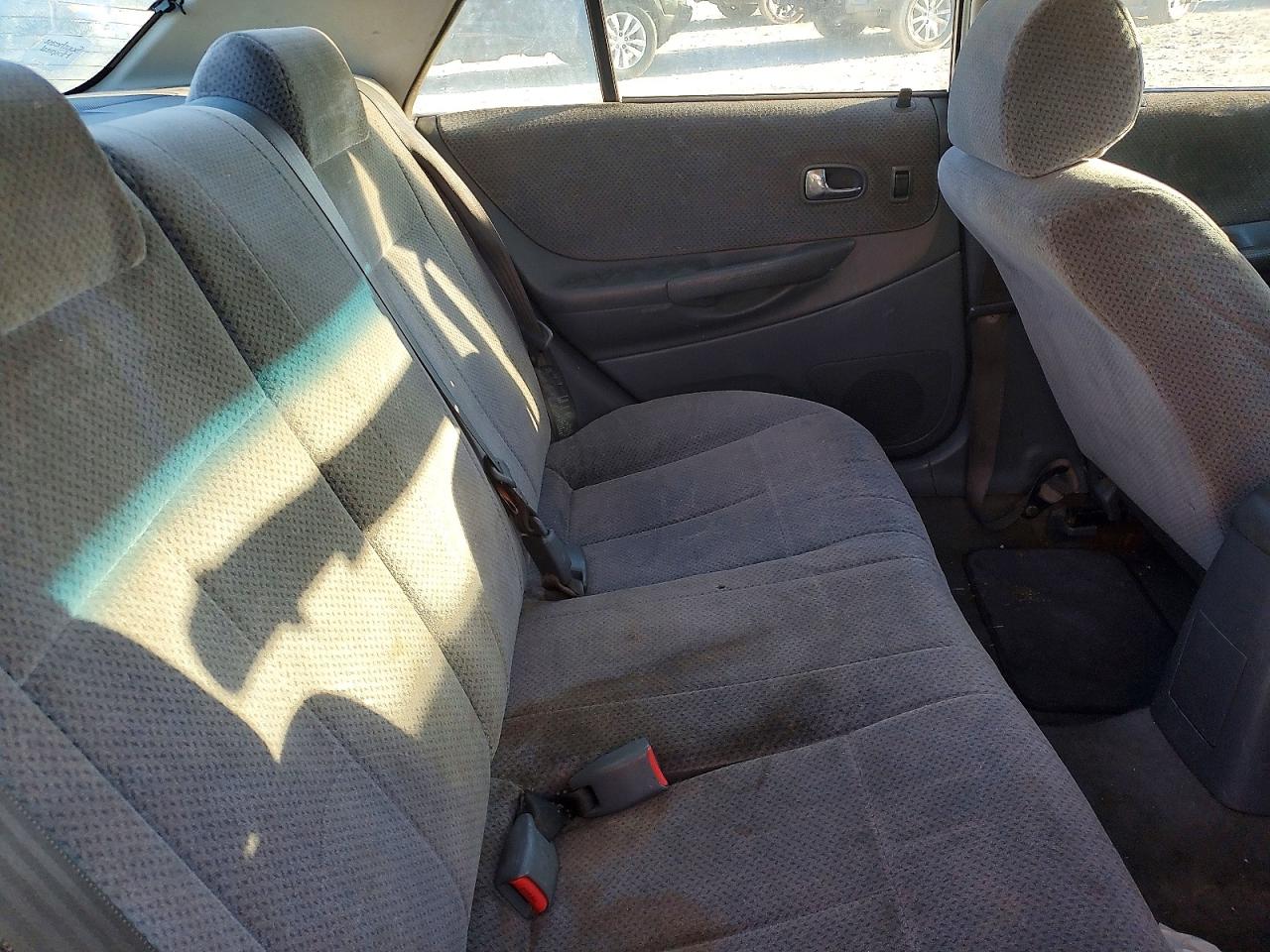 2000 MAZDA PROTEGE DX photo 10