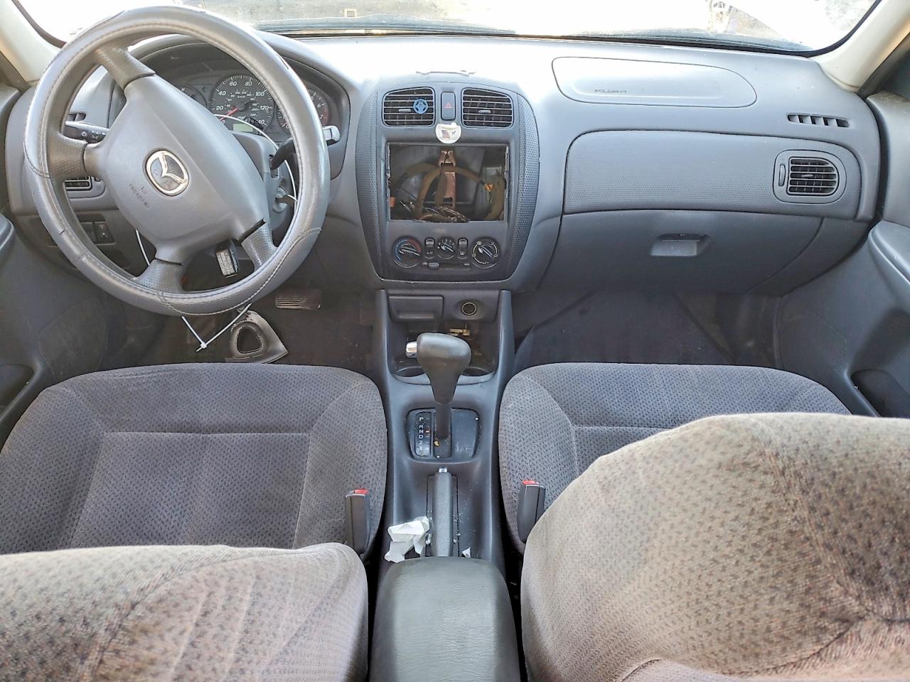 2000 MAZDA PROTEGE DX photo 8
