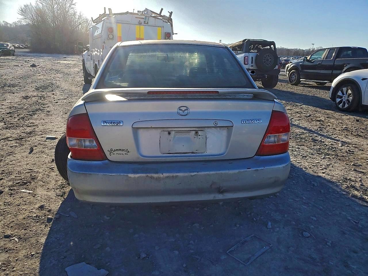 2000 MAZDA PROTEGE DX photo 6