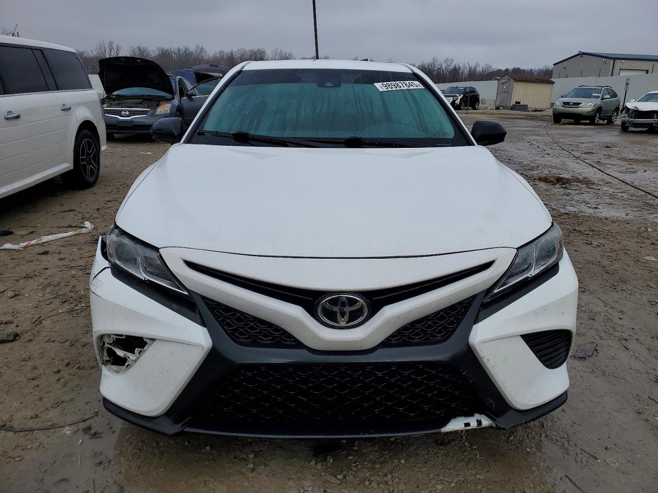 2020 TOYOTA CAMRY SE NIGHTSHADE photo 5