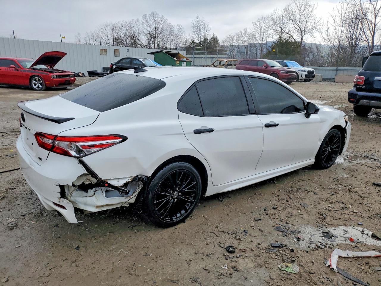 2020 TOYOTA CAMRY SE NIGHTSHADE photo 3