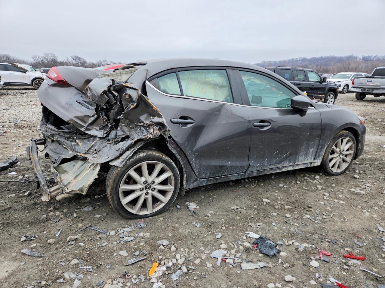 2017 MAZDA 3 TOURING photo 3