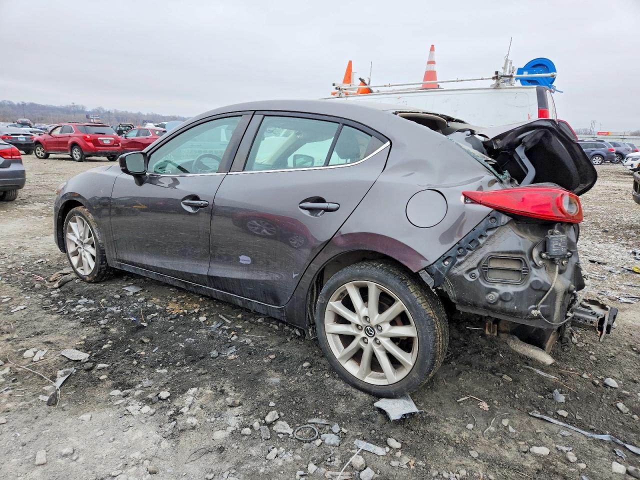 2017 MAZDA 3 TOURING photo 2