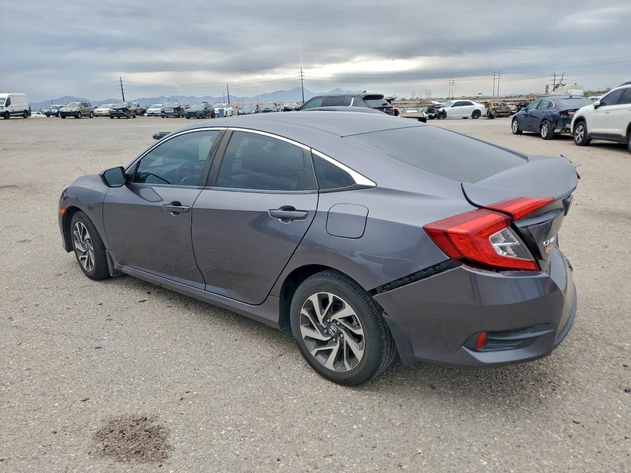 2016 HONDA CIVIC EX photo 2