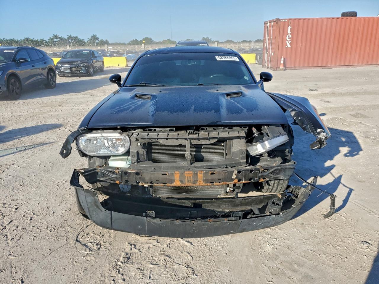 2013 DODGE CHALLENGER SXT photo 5