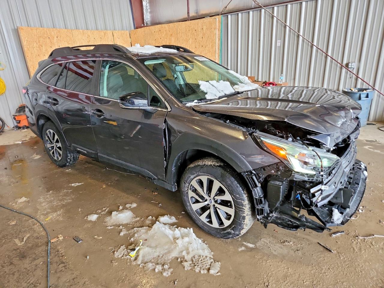 2025 SUBARU OUTBACK PREMIUM photo 4