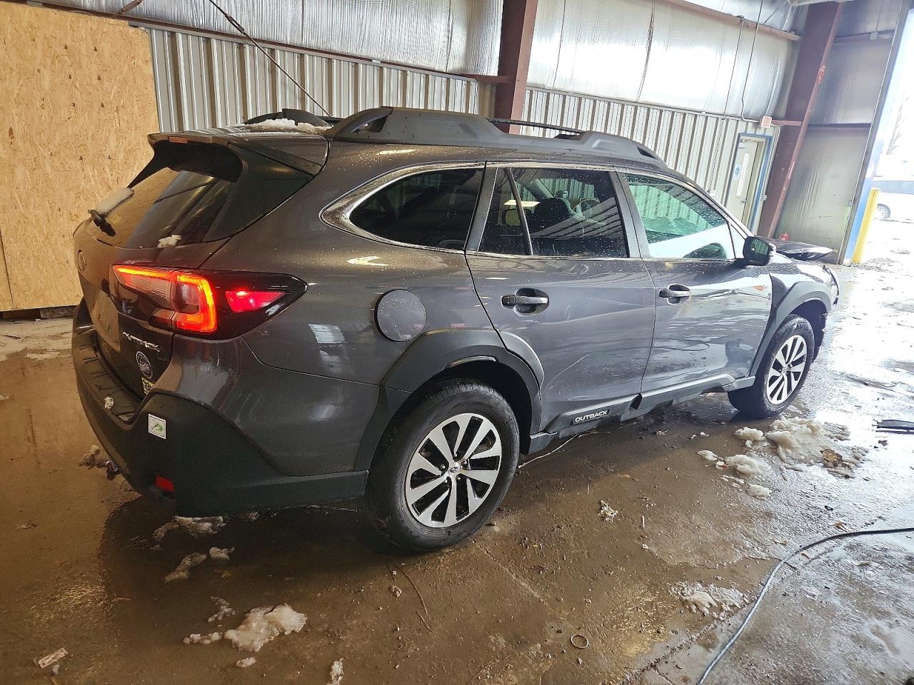 2025 SUBARU OUTBACK PREMIUM photo 3