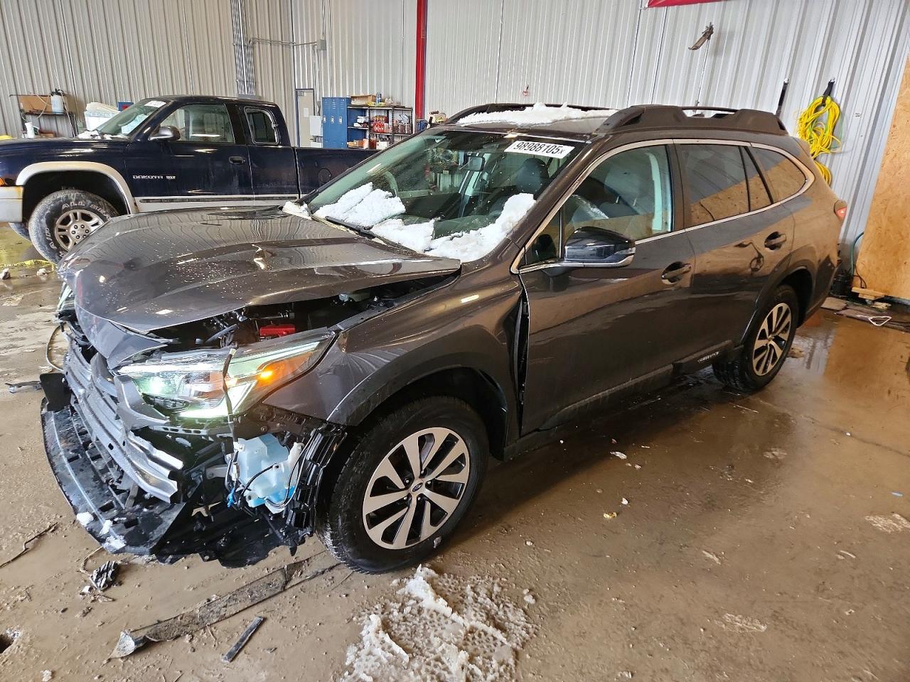 2025 SUBARU OUTBACK