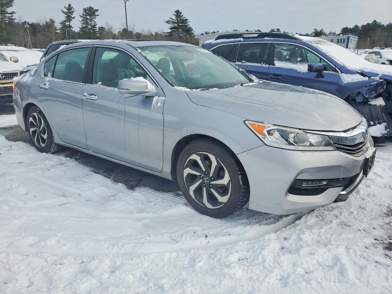 2016 HONDA ACCORD EXL photo 4