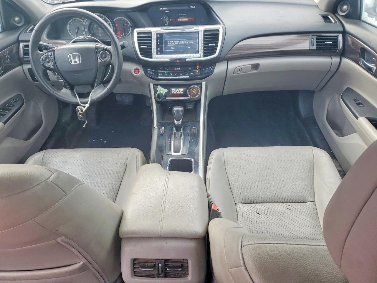 2016 HONDA ACCORD EXL photo 8